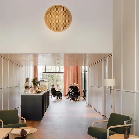 Kleiner Loewe - Stadthotel Hotel *